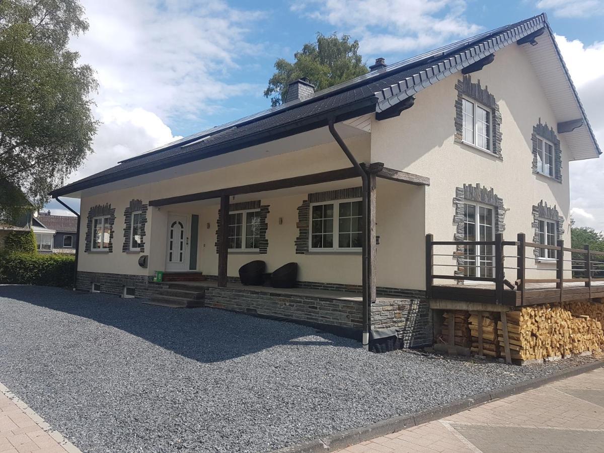 Lindenhaus Apartamento Wévercé Exterior foto